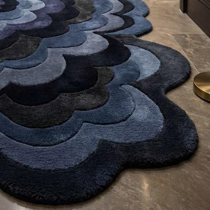 The Ocean Swell Scalloped Runner Rug-velvetloom